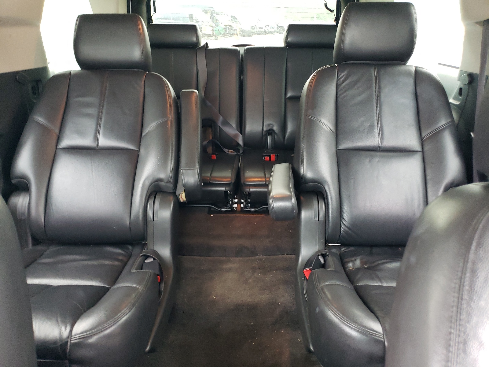 1GNSCBE00DR180075 2013 Chevrolet Tahoe C1500 Lt