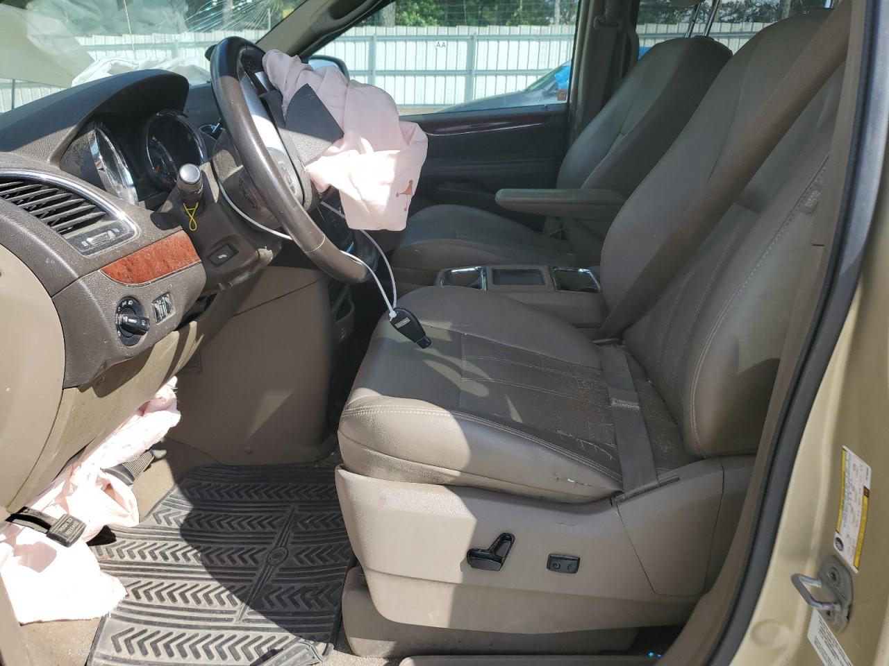 2012 Chrysler Town & Country Touring L VIN: 2C4RC1CG4CR135392 Lot: 54717454