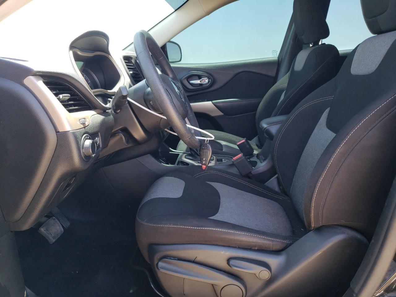 2017 Jeep Cherokee Sport VIN: 1C4PJLABXHD218867 Lot: 55662494