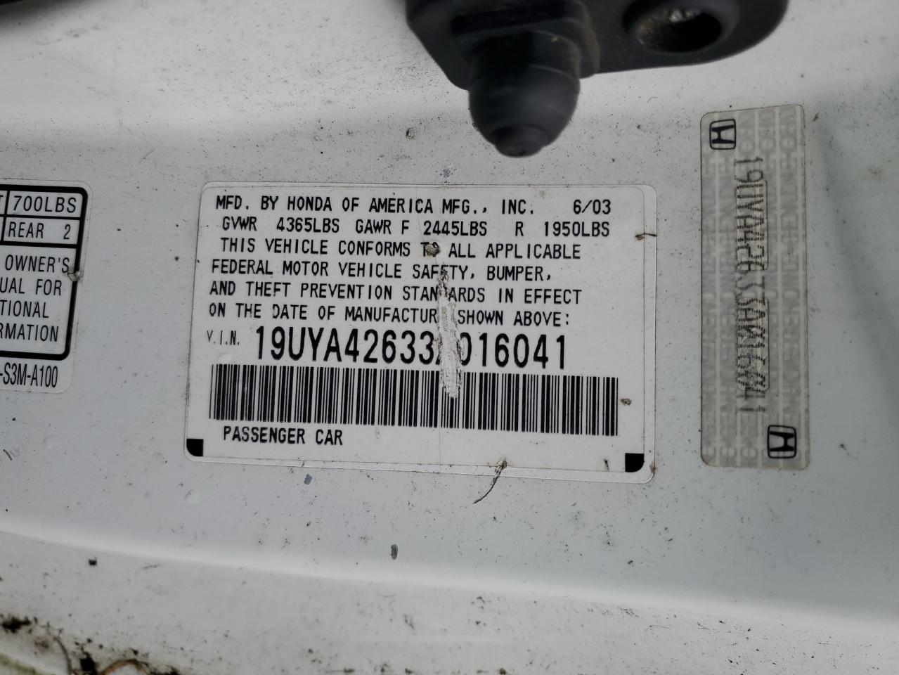 2003 Acura 3.2Cl Type-S VIN: 19UYA42633A016041 Lot: 82764164