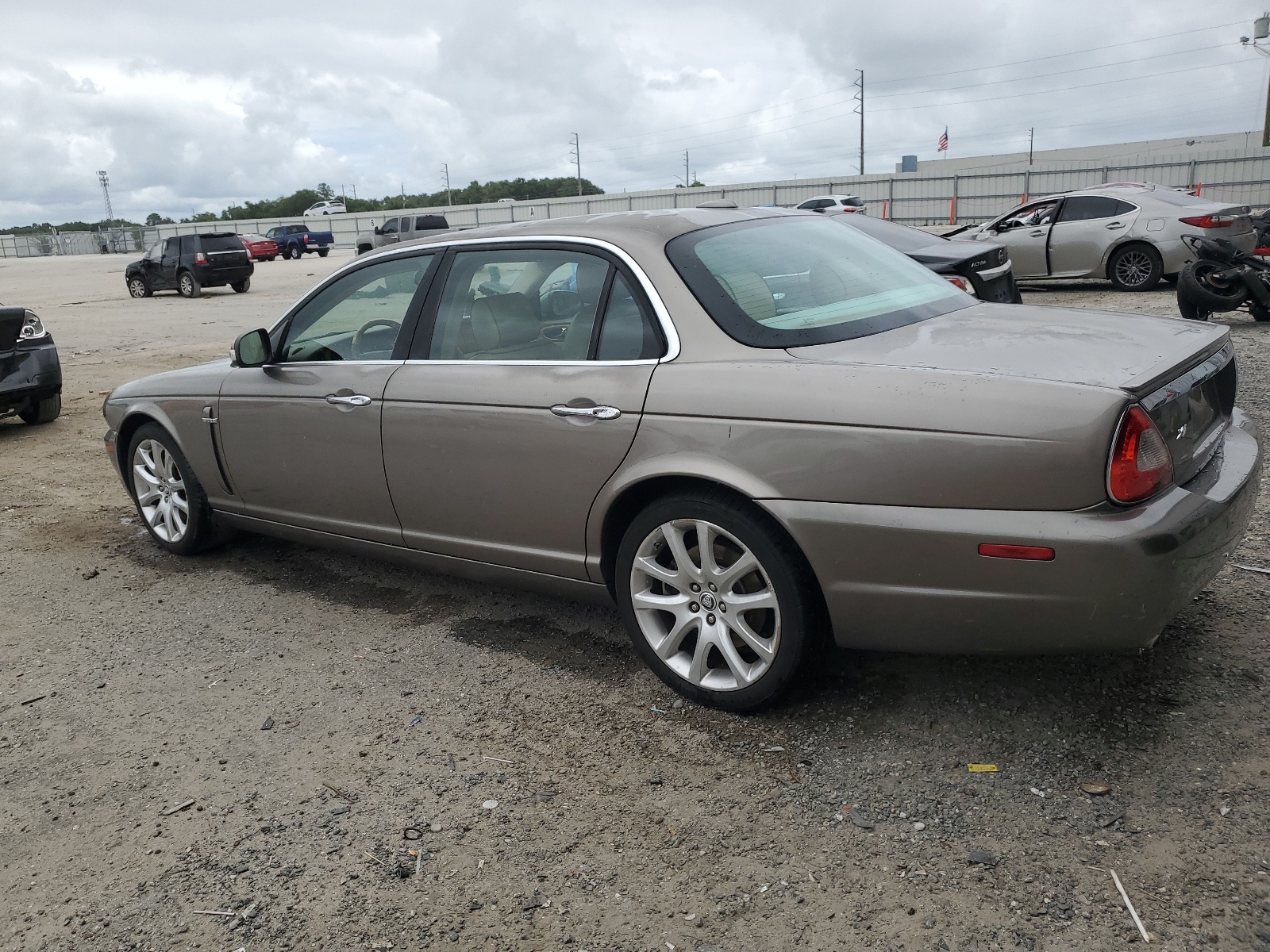 SAJWA79B58SH28504 2008 Jaguar Xj8 L