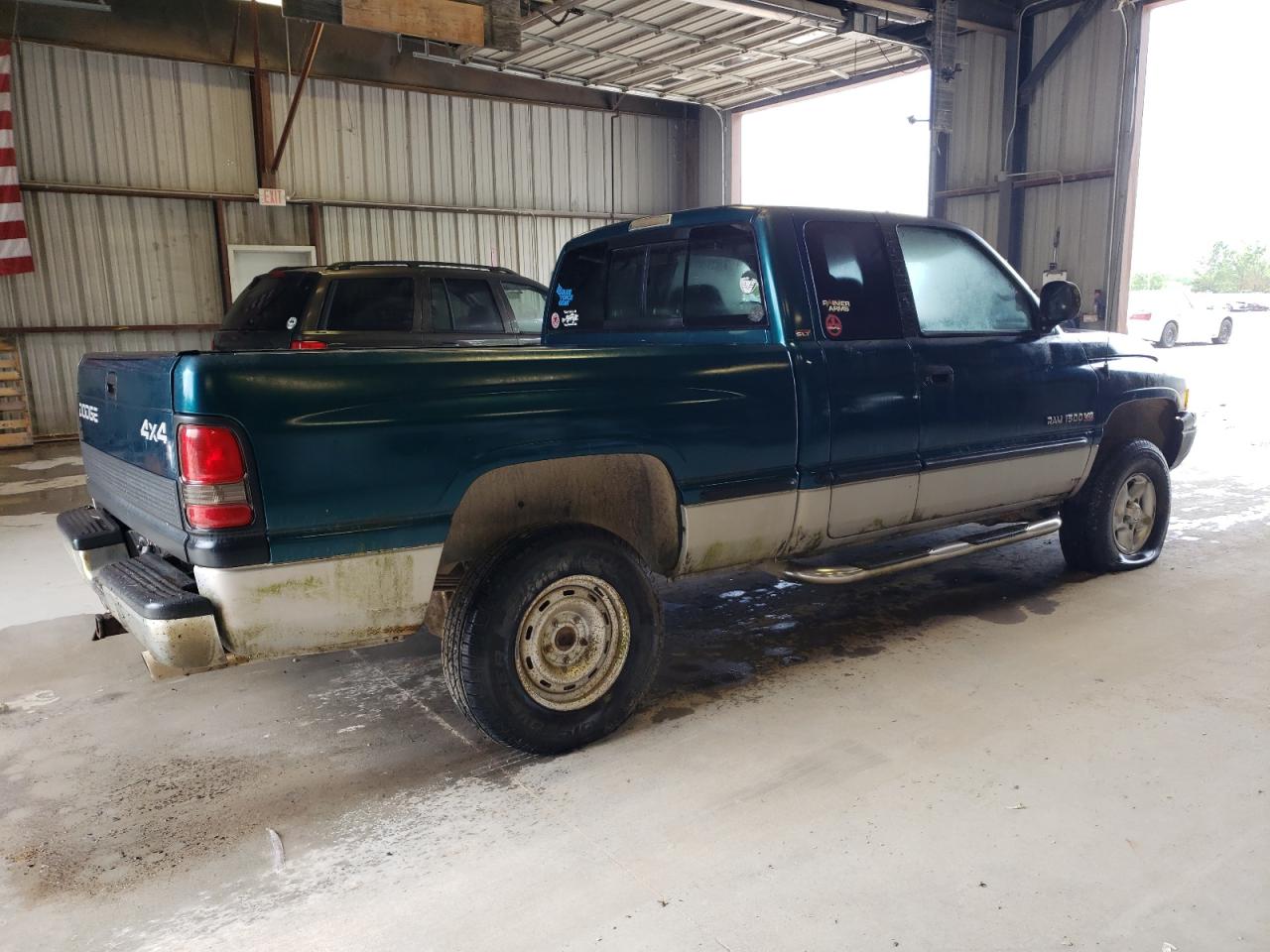 3B7HF13Z2XM507071 1999 Dodge Ram 1500