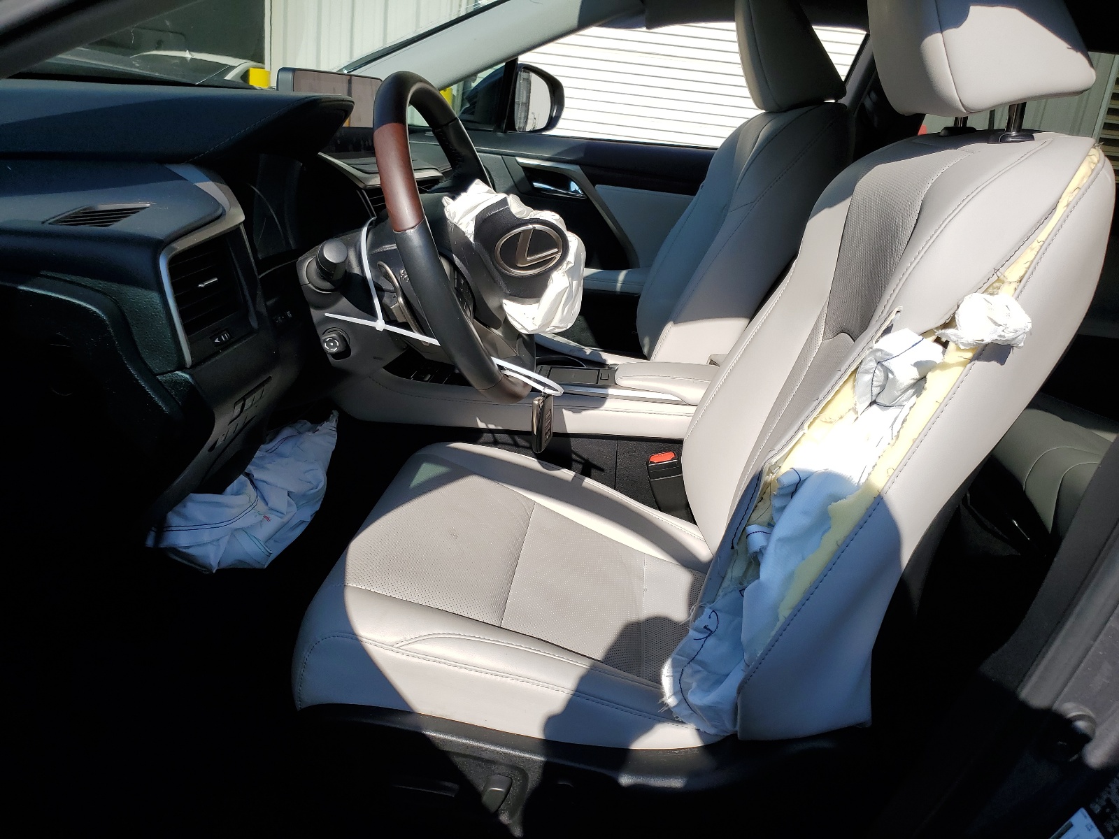 2T2HZMAA5NC220606 2022 Lexus Rx 350