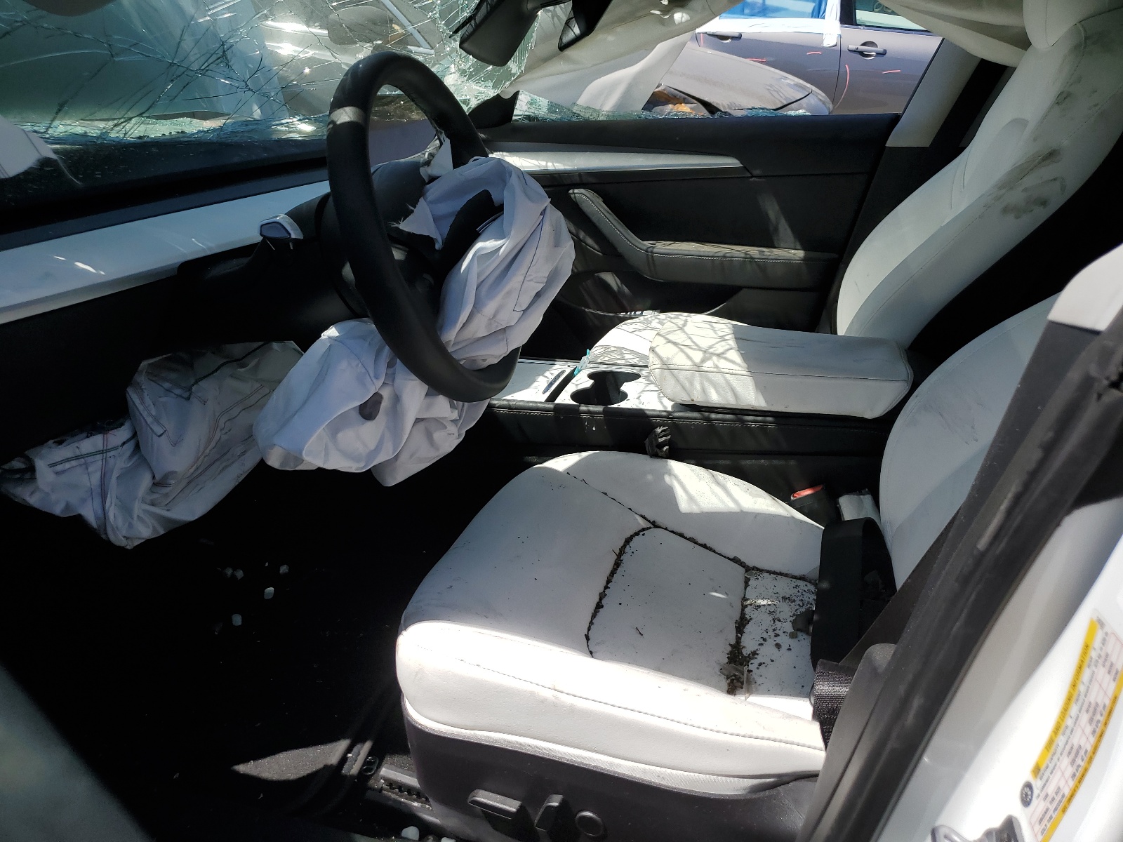 5YJ3E1EB8NF240307 2022 Tesla Model 3