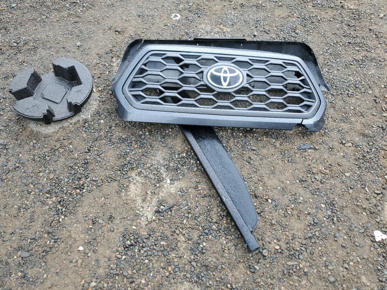 2021 Toyota Rav4 Xle VIN: 2T3RWRFV4MW113450 Lot: 55787804