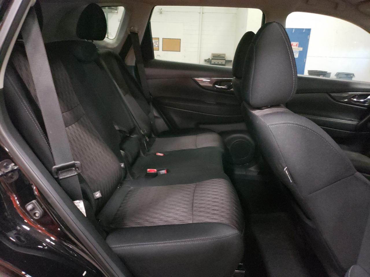 2019 Nissan Rogue S VIN: 5N1AT2MT8KC764882 Lot: 55561174