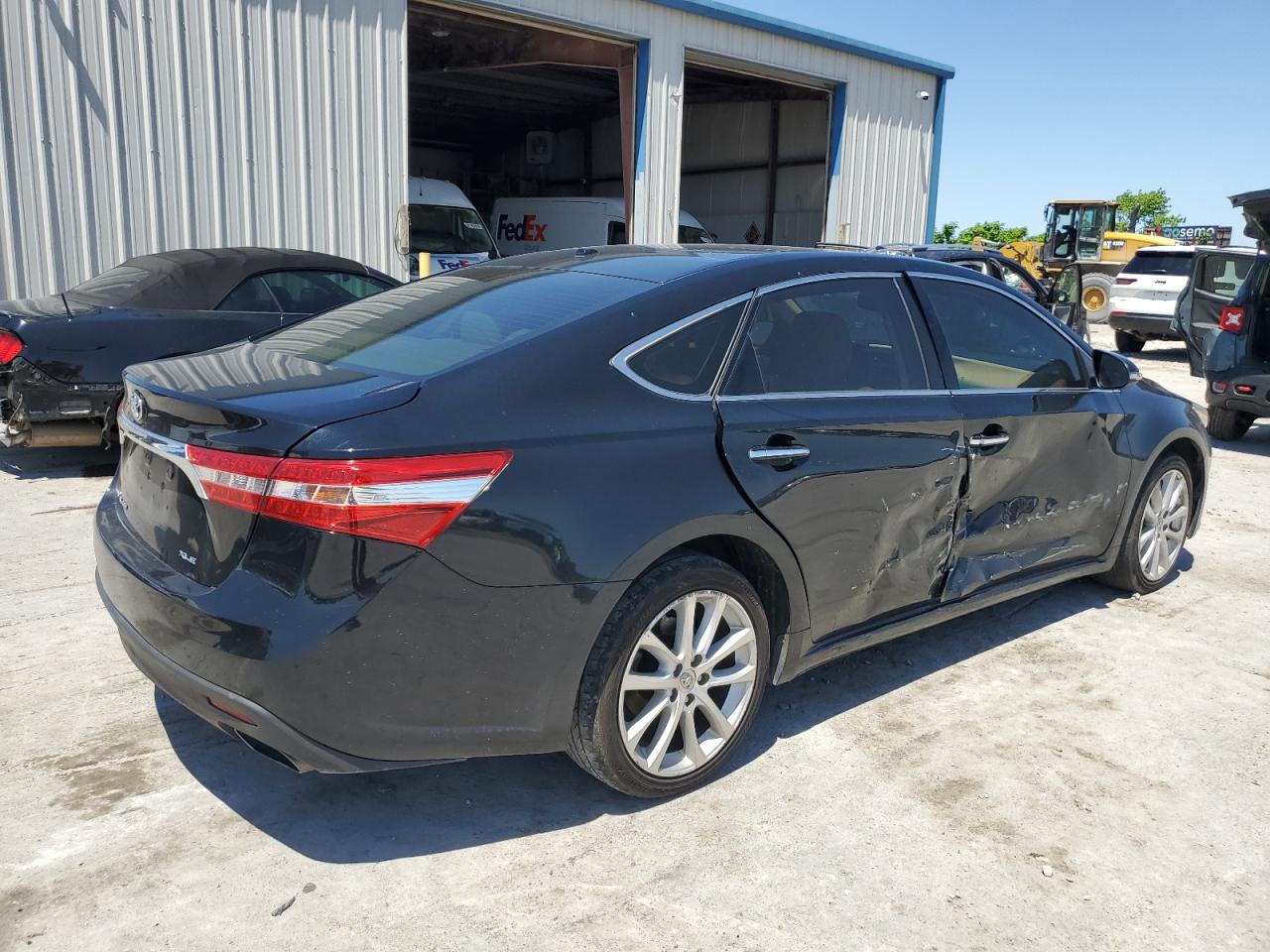 VIN 4T1BK1EB8DU061853 2013 TOYOTA AVALON no.3