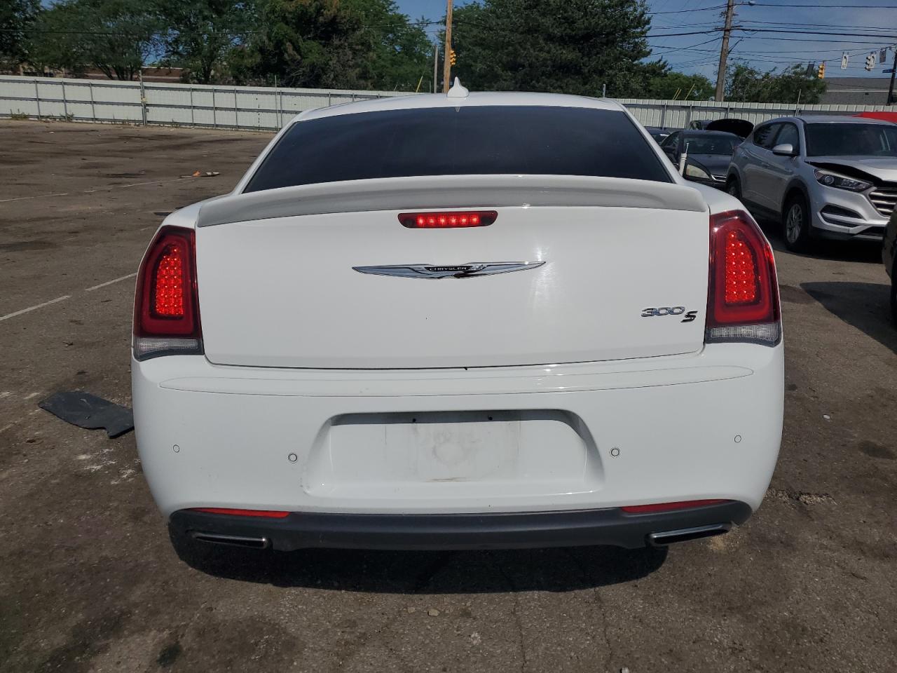 2015 Chrysler 300 S VIN: 2C3CCABT9FH766948 Lot: 57109484