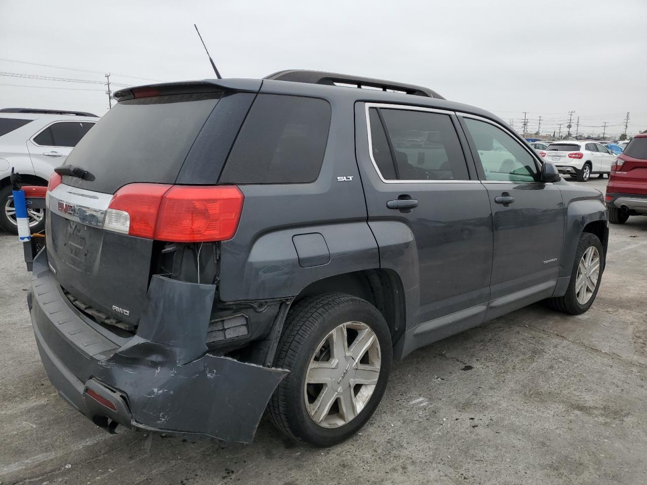 2011 GMC Terrain - Image 3