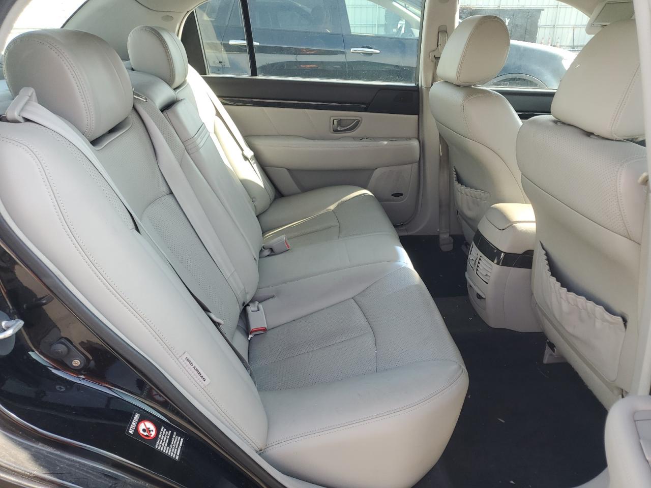 2008 Kia Amanti VIN: KNALD125585165019 Lot: 55593674