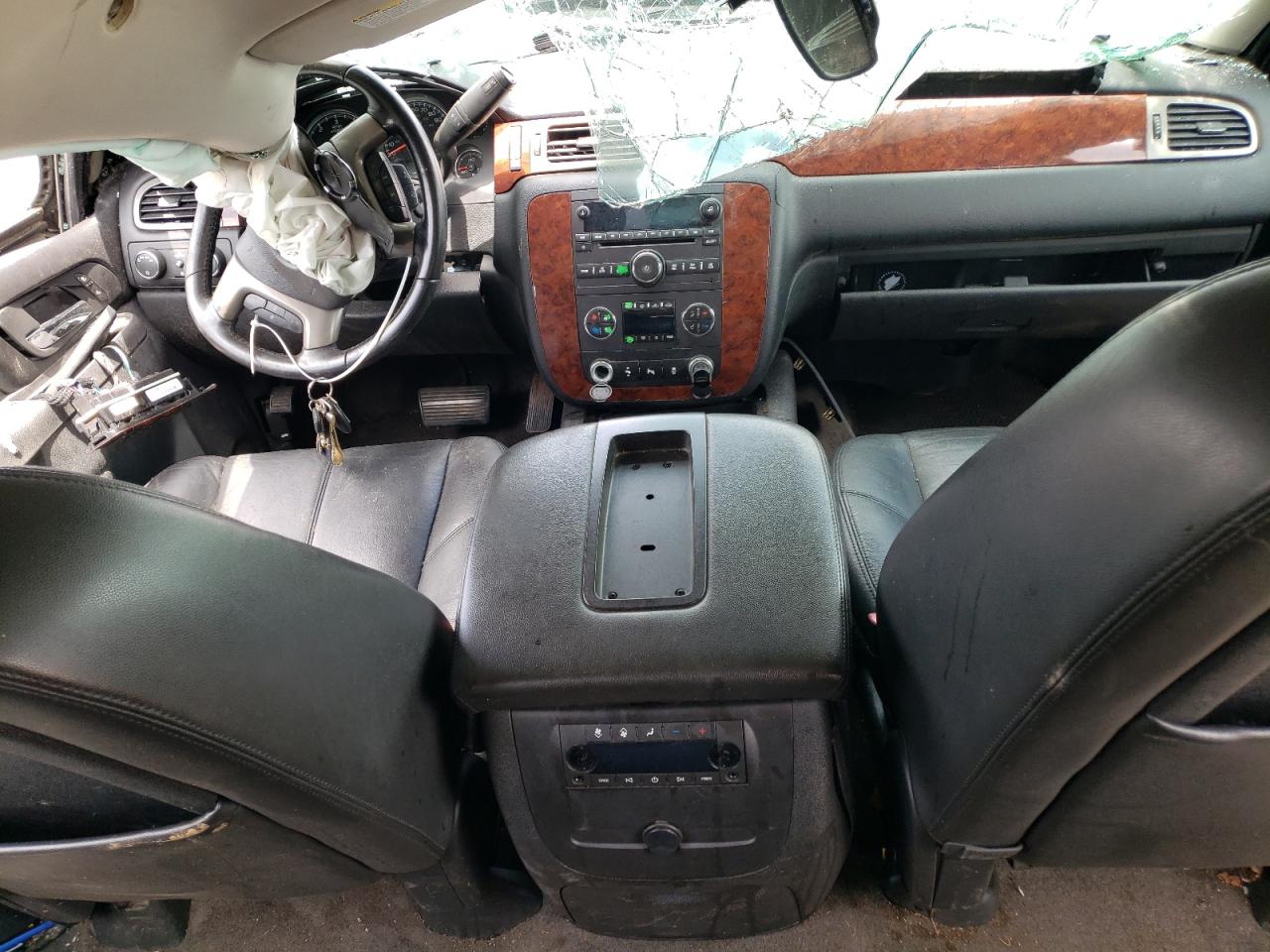 2013 Chevrolet Tahoe K1500 Lt VIN: 1GNSKBE02DR307282 Lot: 55395244