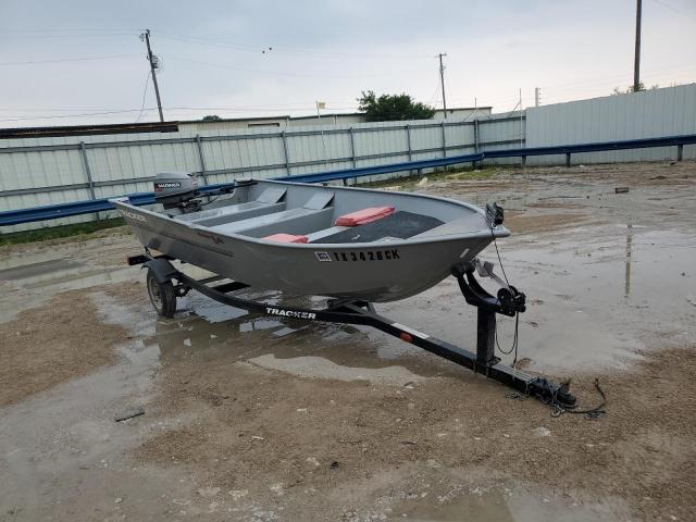 2015 Trac Boat