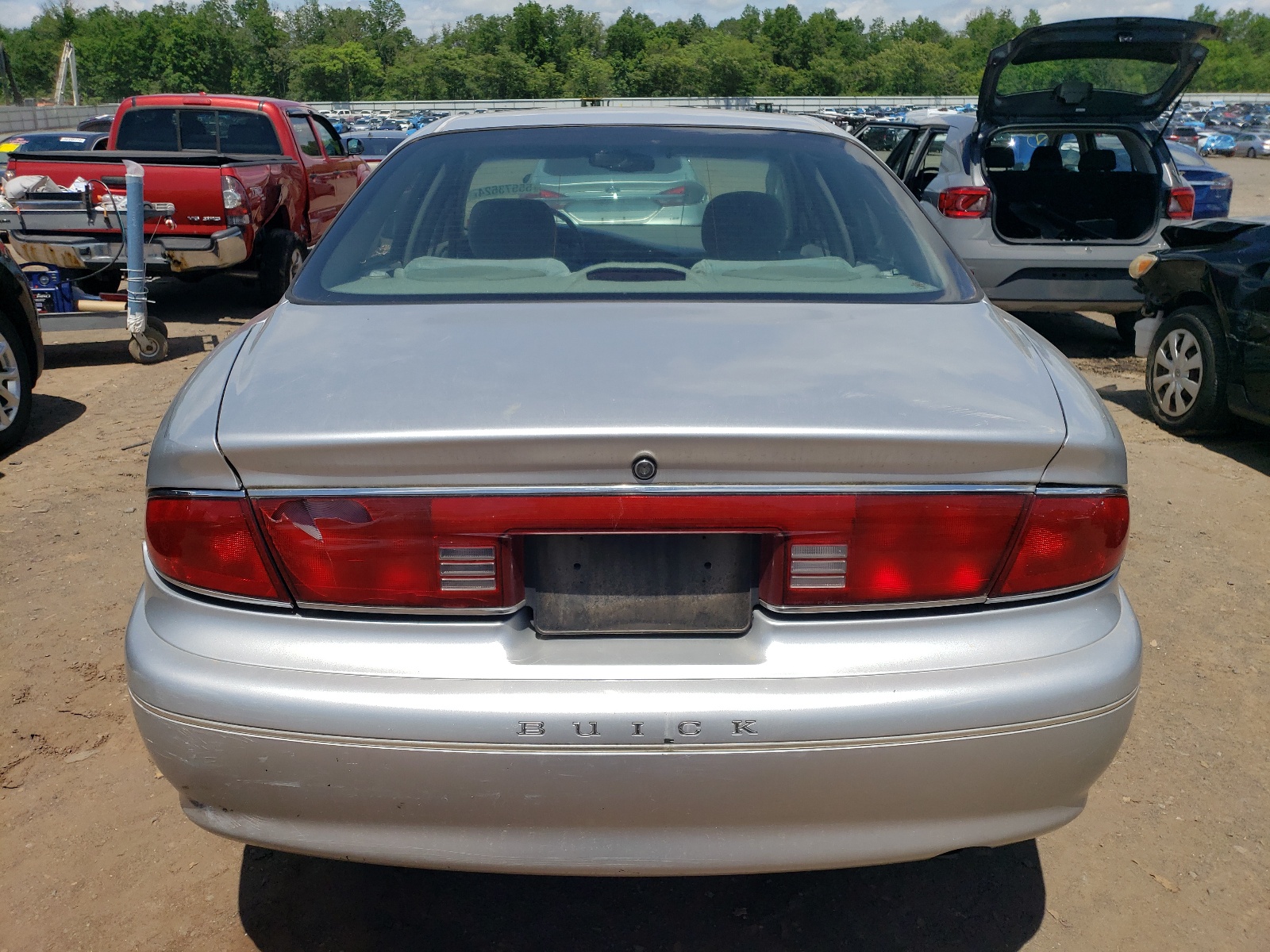 2G4WS52J6Y1129895 2000 Buick Century Custom