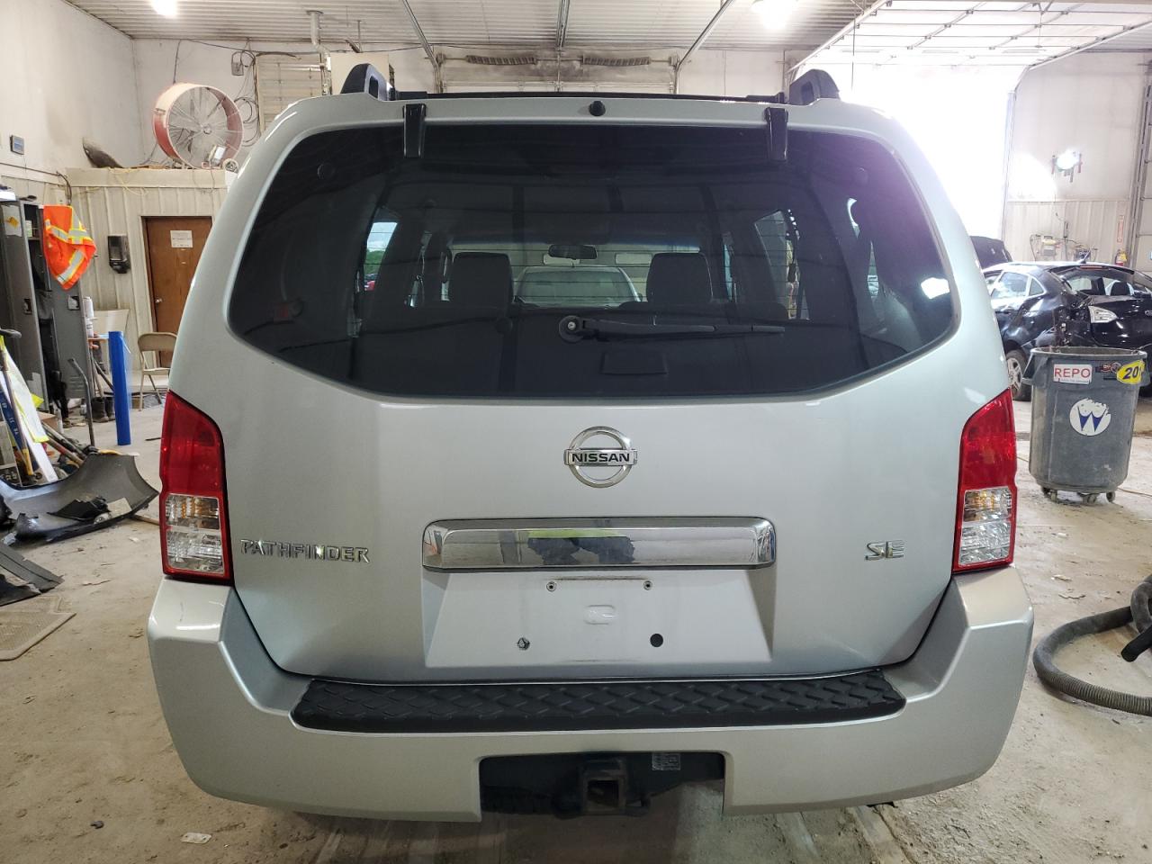 2005 Nissan Pathfinder Le VIN: 5N1AR18W35C771224 Lot: 54962504