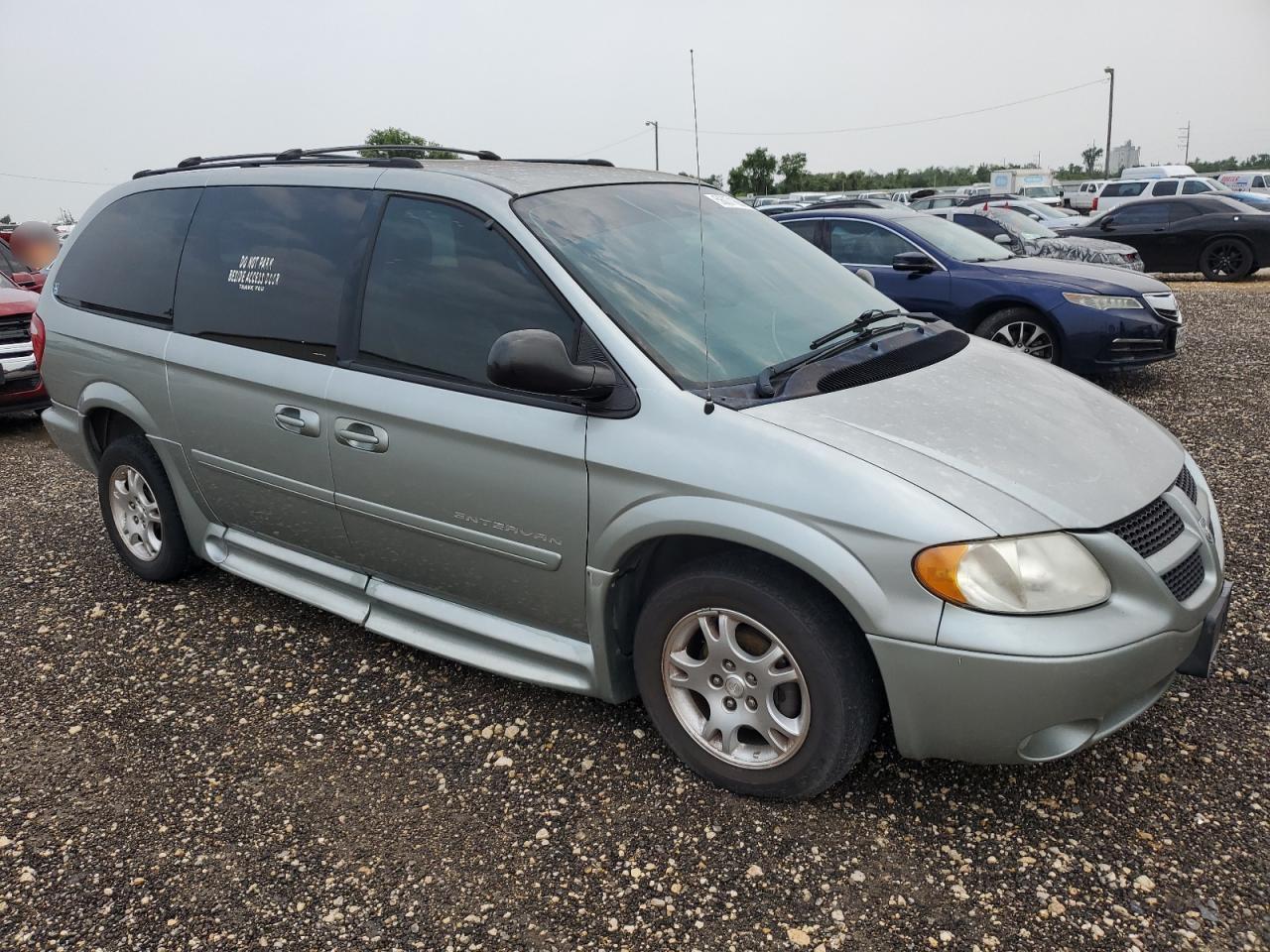 2004 Dodge Caravan - Image 4