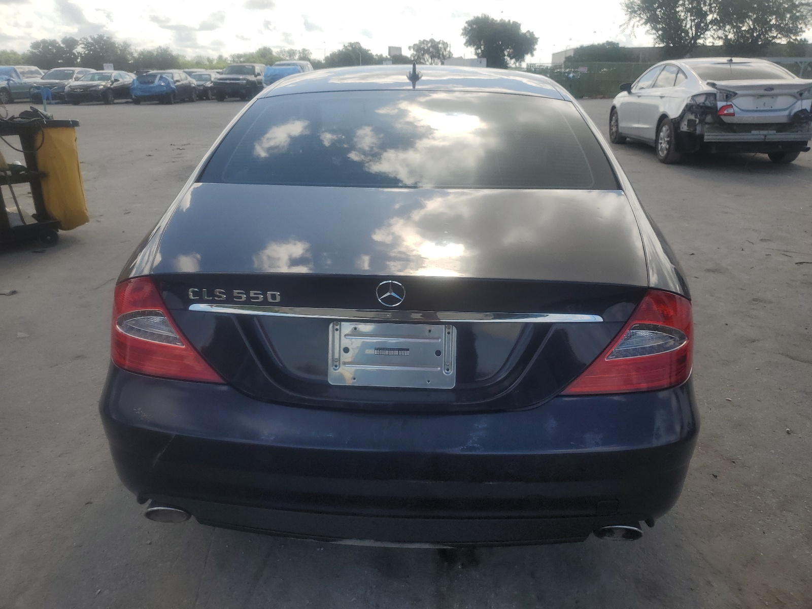 WDDDJ7CB7AA161385 2010 Mercedes-Benz Cls 550