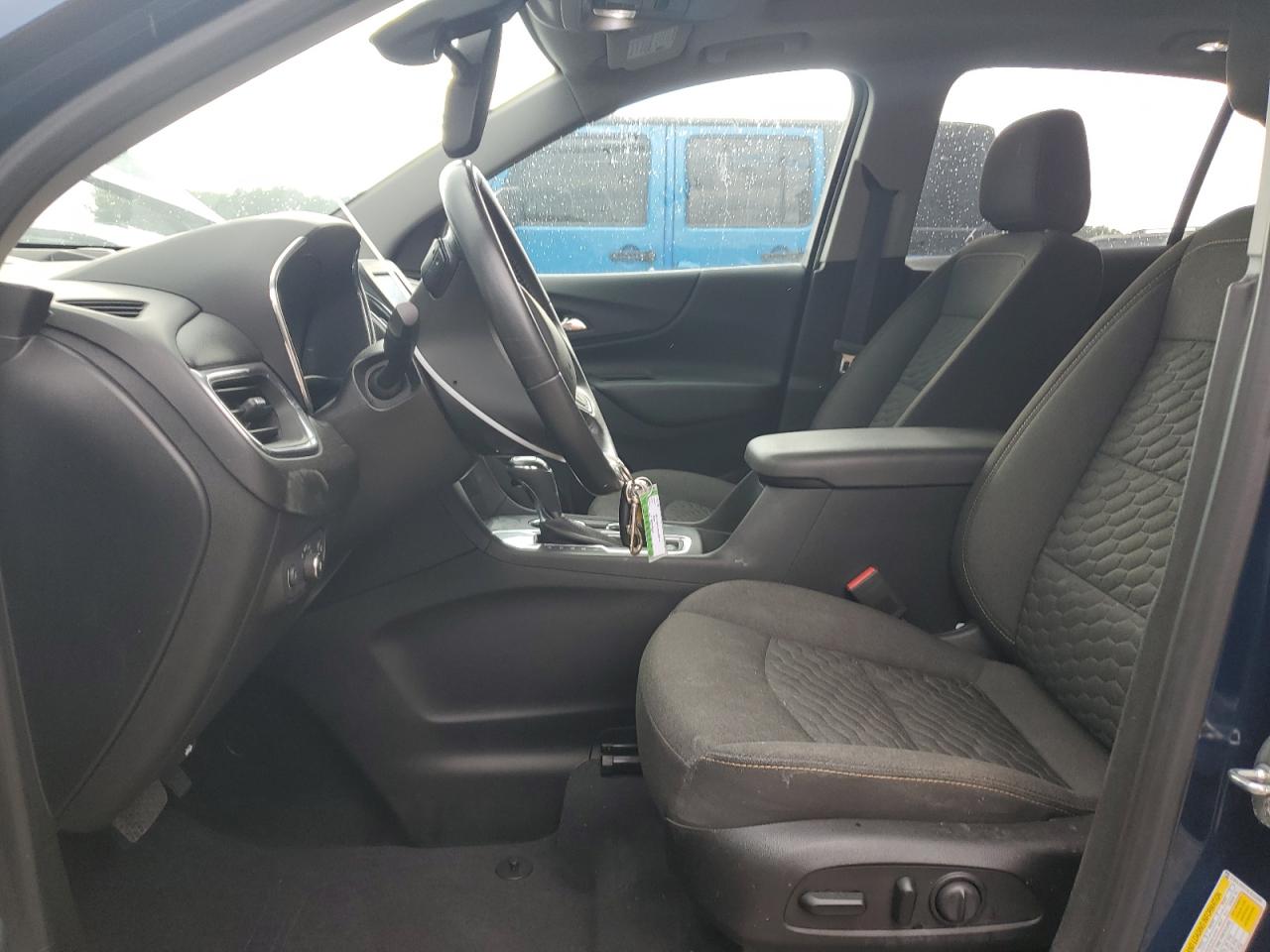 2020 Chevrolet Equinox Lt VIN: 2GNAXKEV4L6102890 Lot: 55019944