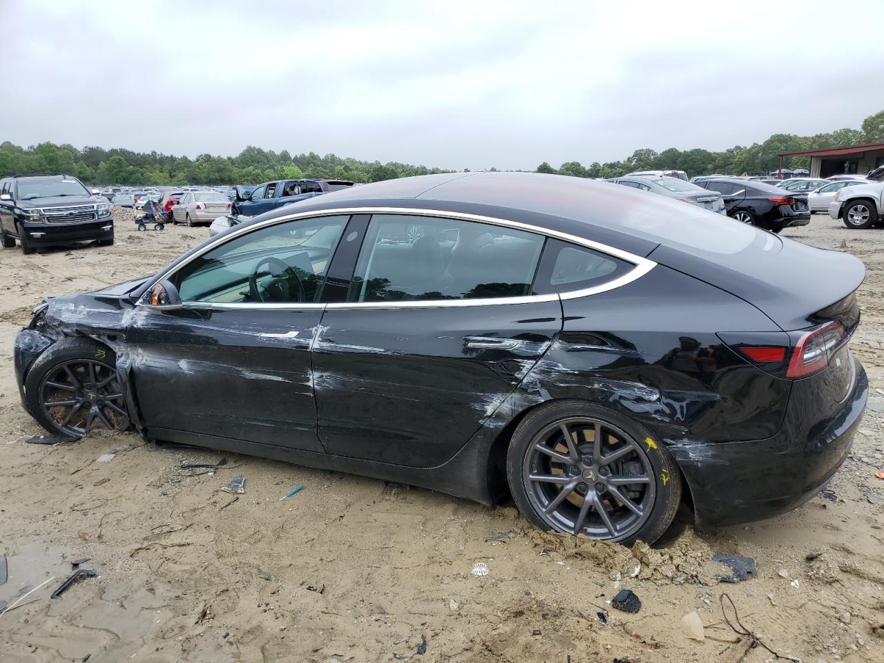 5YJ3E1EA0JF028048 2018 TESLA MODEL 3 - Image 2