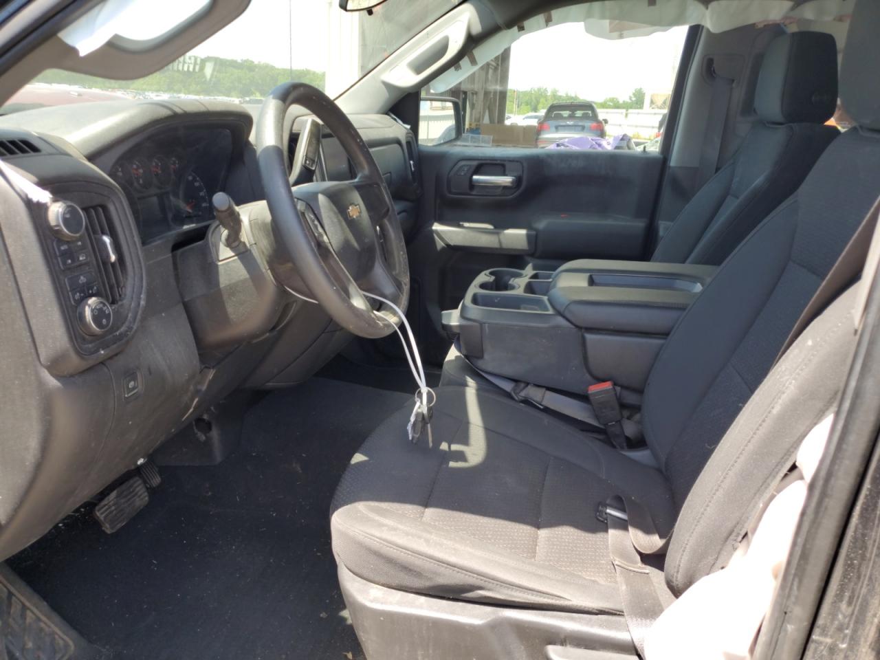 2021 Chevrolet Silverado K1500 Custom VIN: 1GCRYBEF4MZ153801 Lot: 56205864