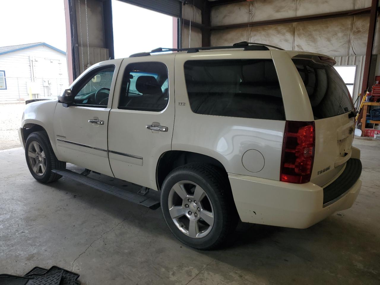 1GNFK33219R292342 2009 Chevrolet Tahoe K1500 Ltz