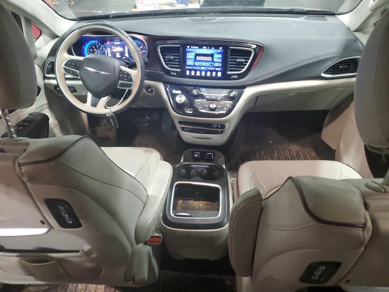 2017 Chrysler Pacifica Limited VIN: 2C4RC1GG5HR512779 Lot: 55307564