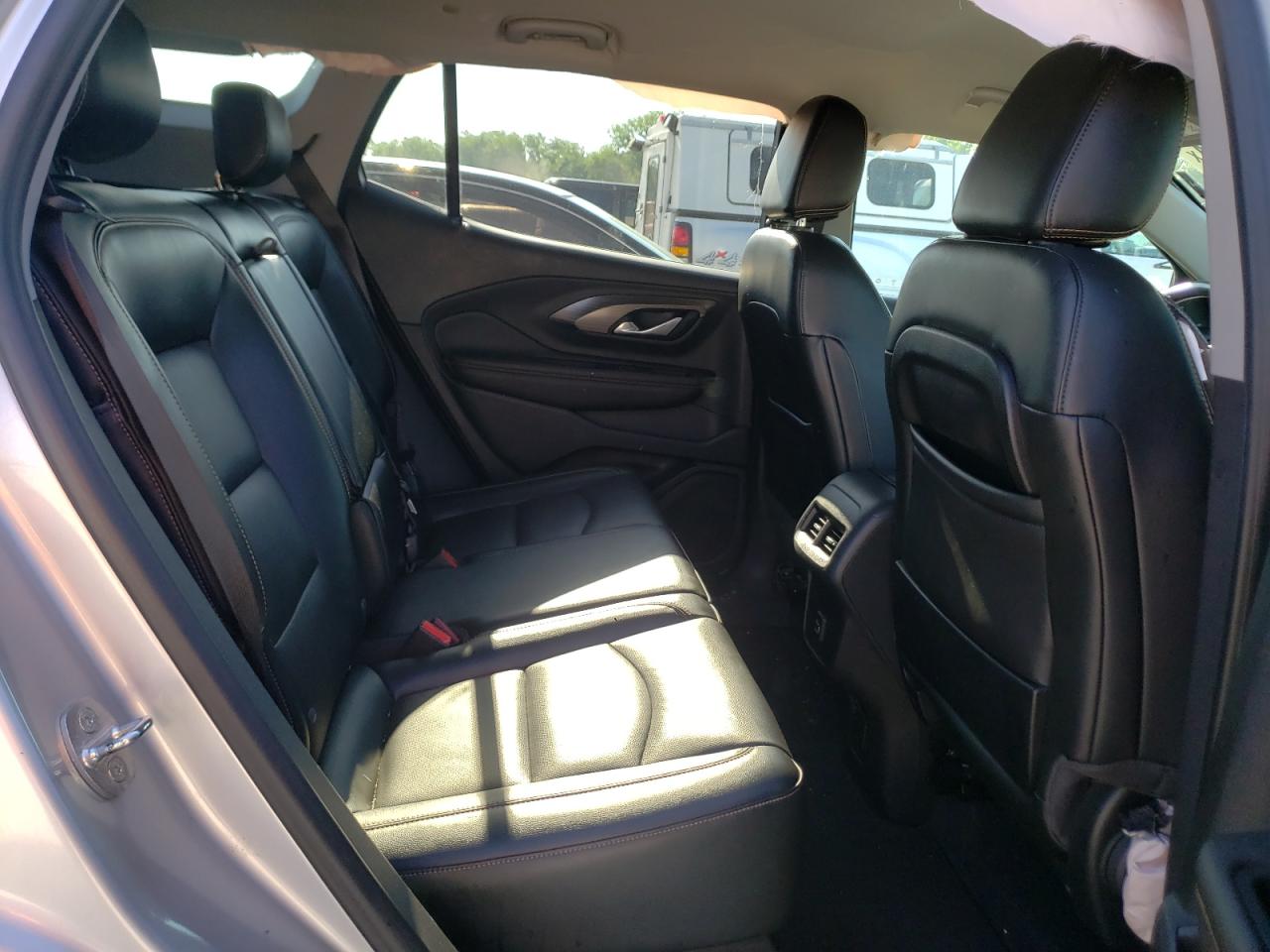 2020 GMC Terrain Slt VIN: 3GKALPEV9LL243987 Lot: 55133674