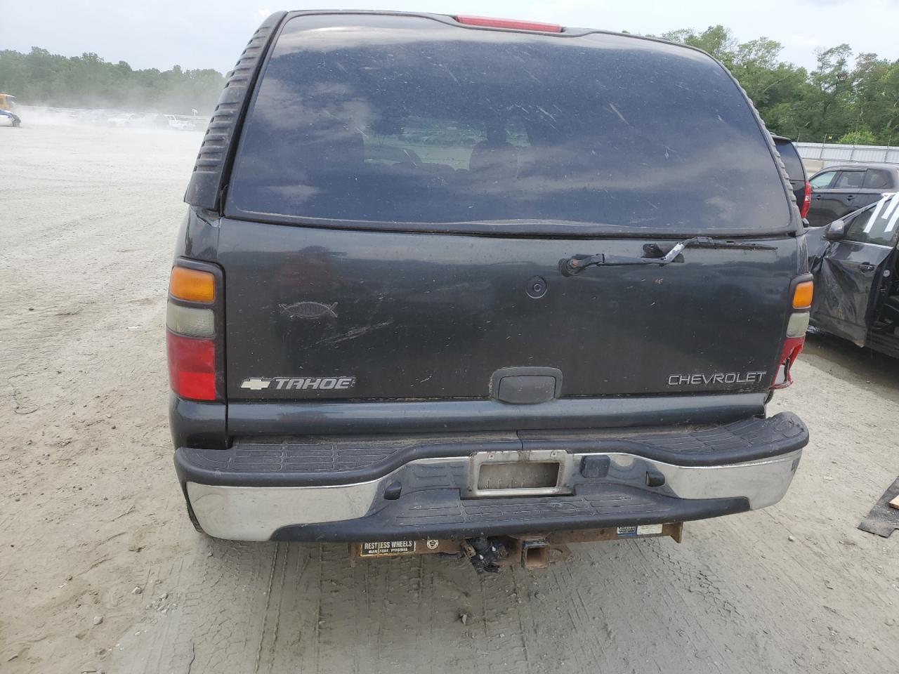 2005 Chevrolet Tahoe K1500 VIN: 1GNEK13VX5R114983 Lot: 54080424