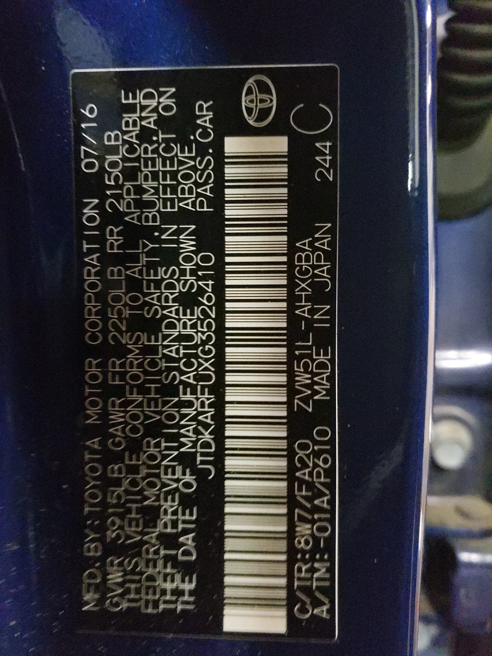 JTDKARFUXG3526410 2016 Toyota Prius