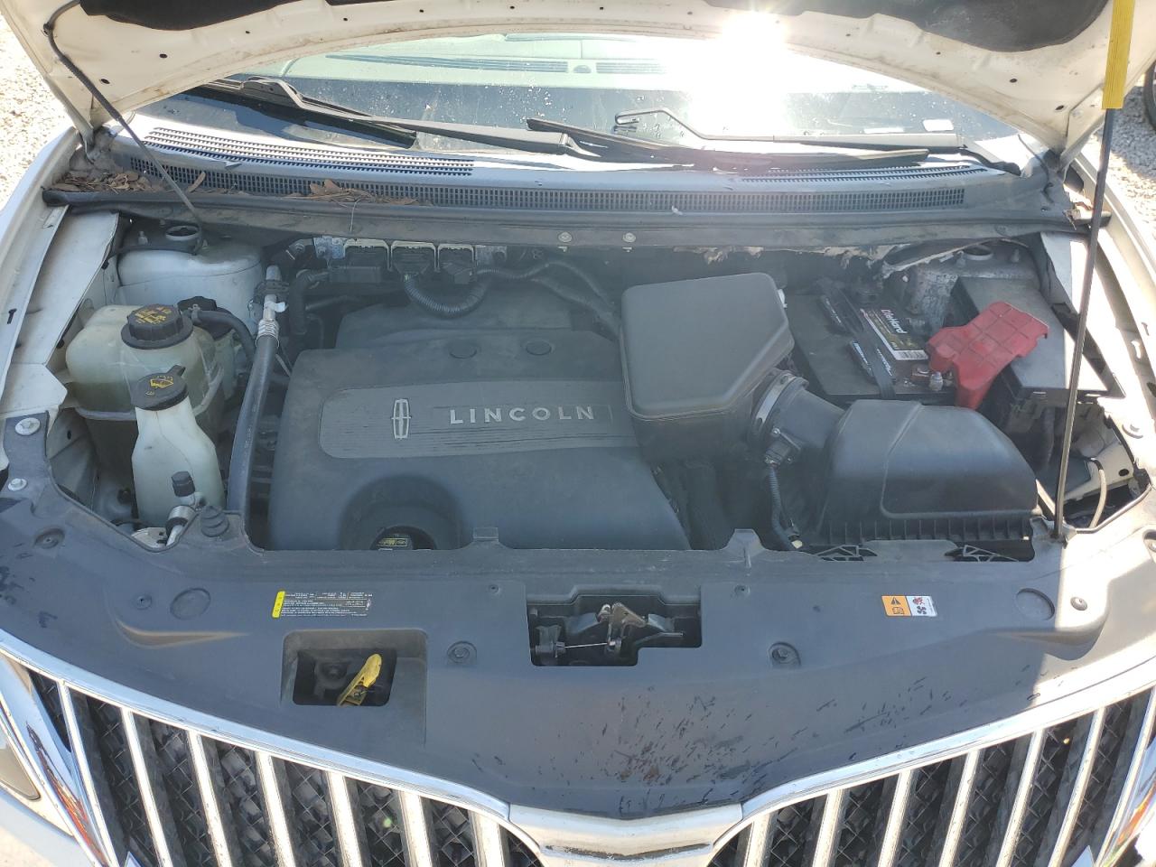2013 Lincoln MKX - Image 12