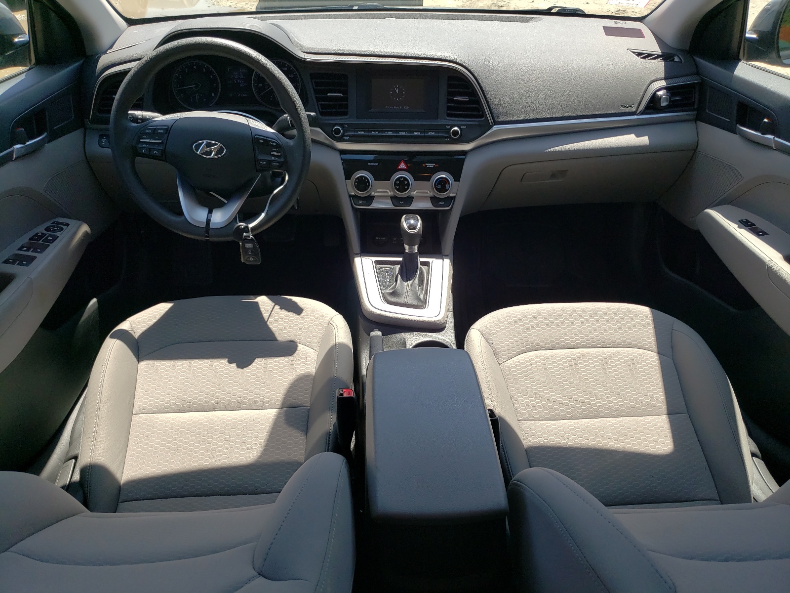 5NPD74LF8KH453857 2019 Hyundai Elantra Se