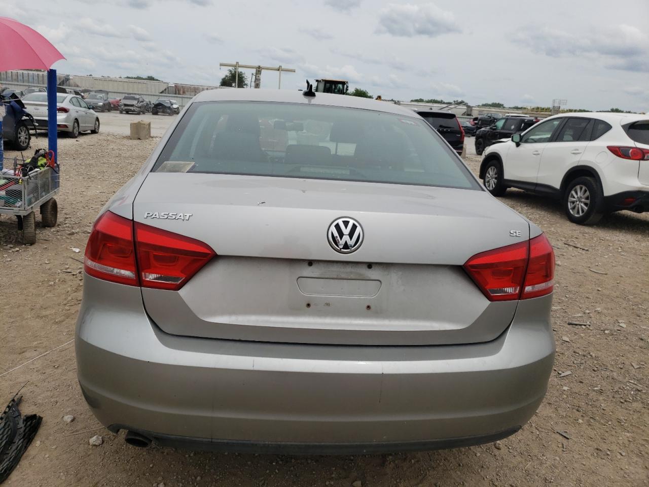 1VWBH7A34CC054596 2012 Volkswagen Passat Se