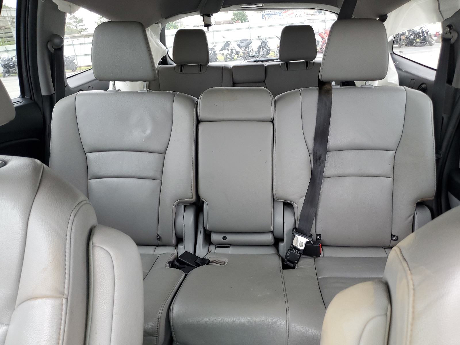 5FNYF5H83GB006573 2016 Honda Pilot Exl