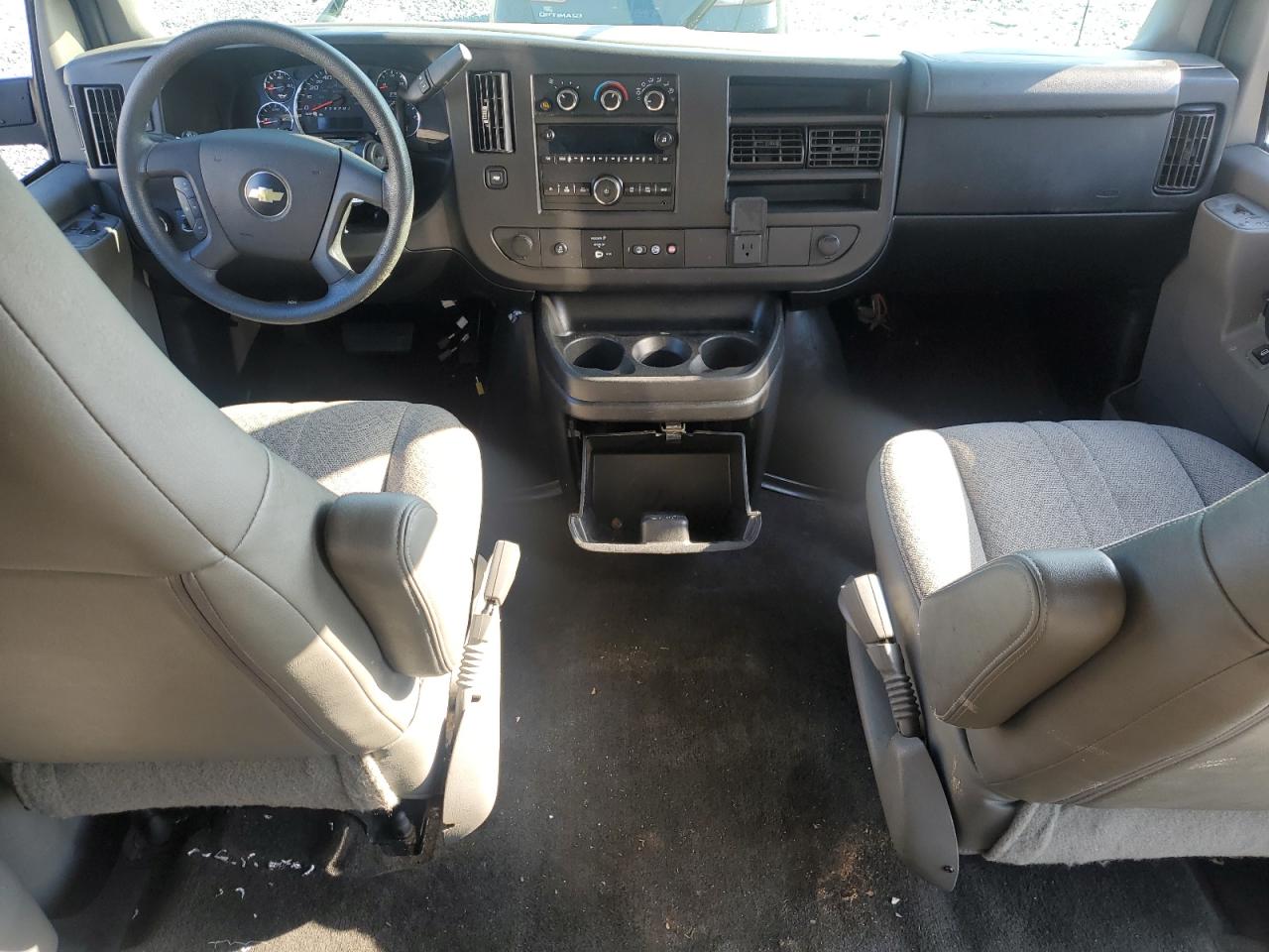 2018 Chevrolet Express G3500 Lt VIN: 1GAZGPFG2J1209261 Lot: 56469884