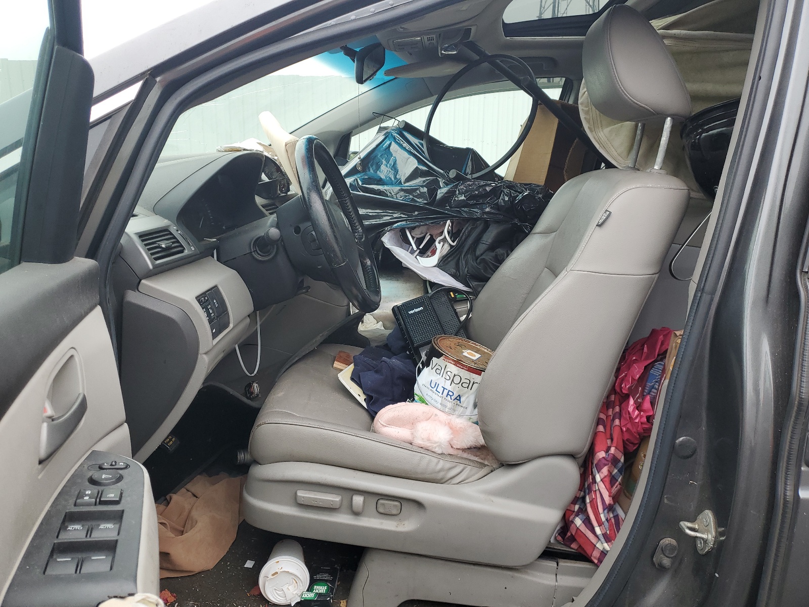 5FNRL5H60CB019738 2012 Honda Odyssey Exl