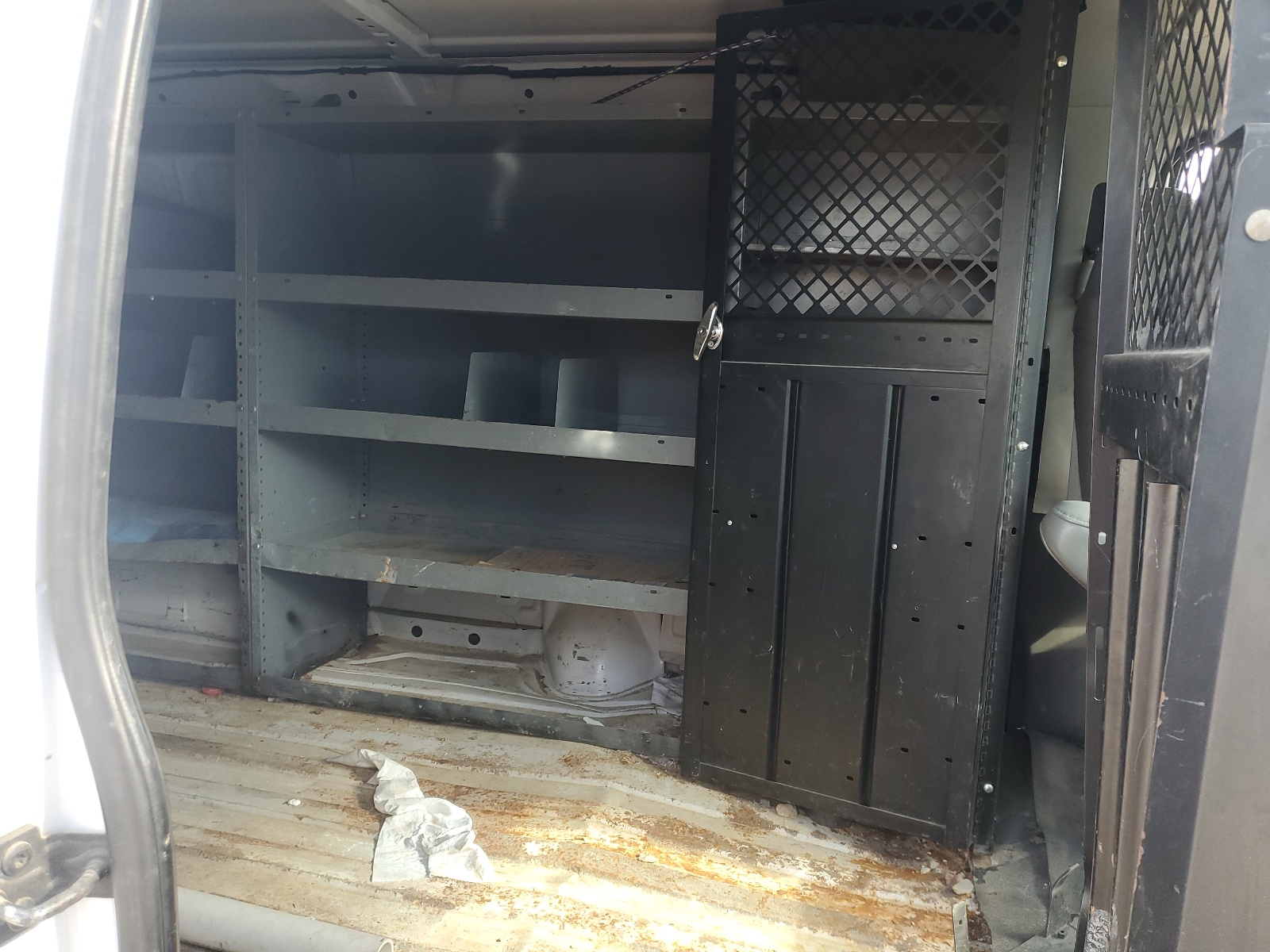 1FTNE24L23HA08954 2003 Ford Econoline E250 Van