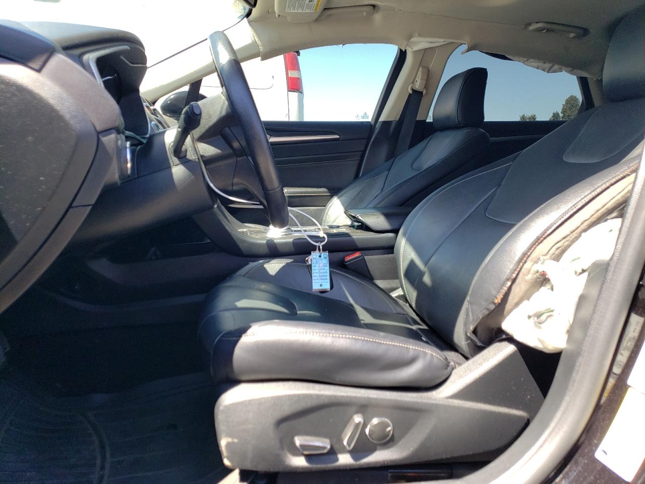 2020 Ford Fusion Titanium VIN: 3FA6P0RU9LR206942 Lot: 55013514