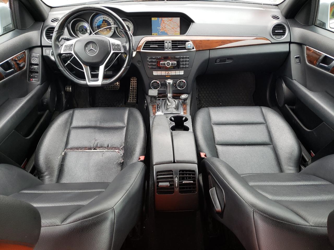 2012 Mercedes-Benz C 300 4Matic VIN: WDDGF8BB7CR195269 Lot: 68537074