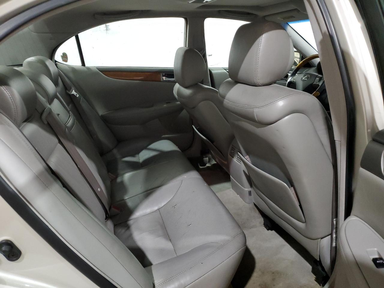 2005 Lexus Es 330 VIN: JTHBA30G255131878 Lot: 53623764