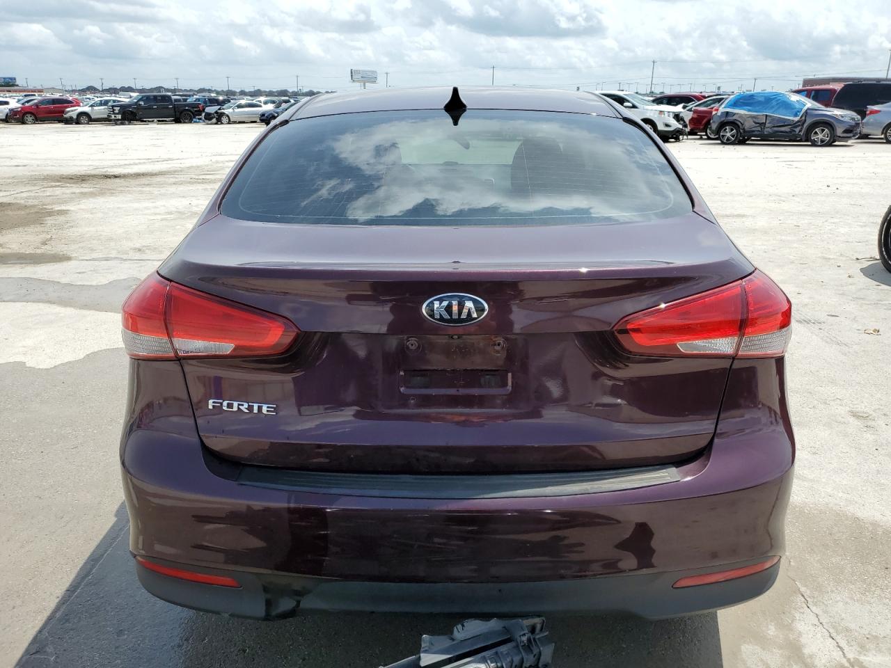 2017 Kia Forte Lx VIN: 3KPFL4A71HE110501 Lot: 54426124
