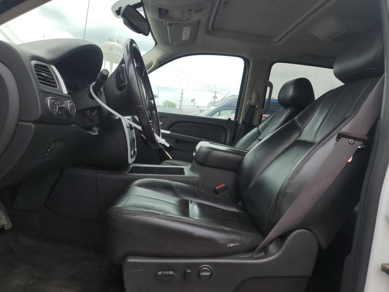 2011 Chevrolet Silverado K1500 Ltz VIN: 3GCPKTE3XBG242208 Lot: 55200224