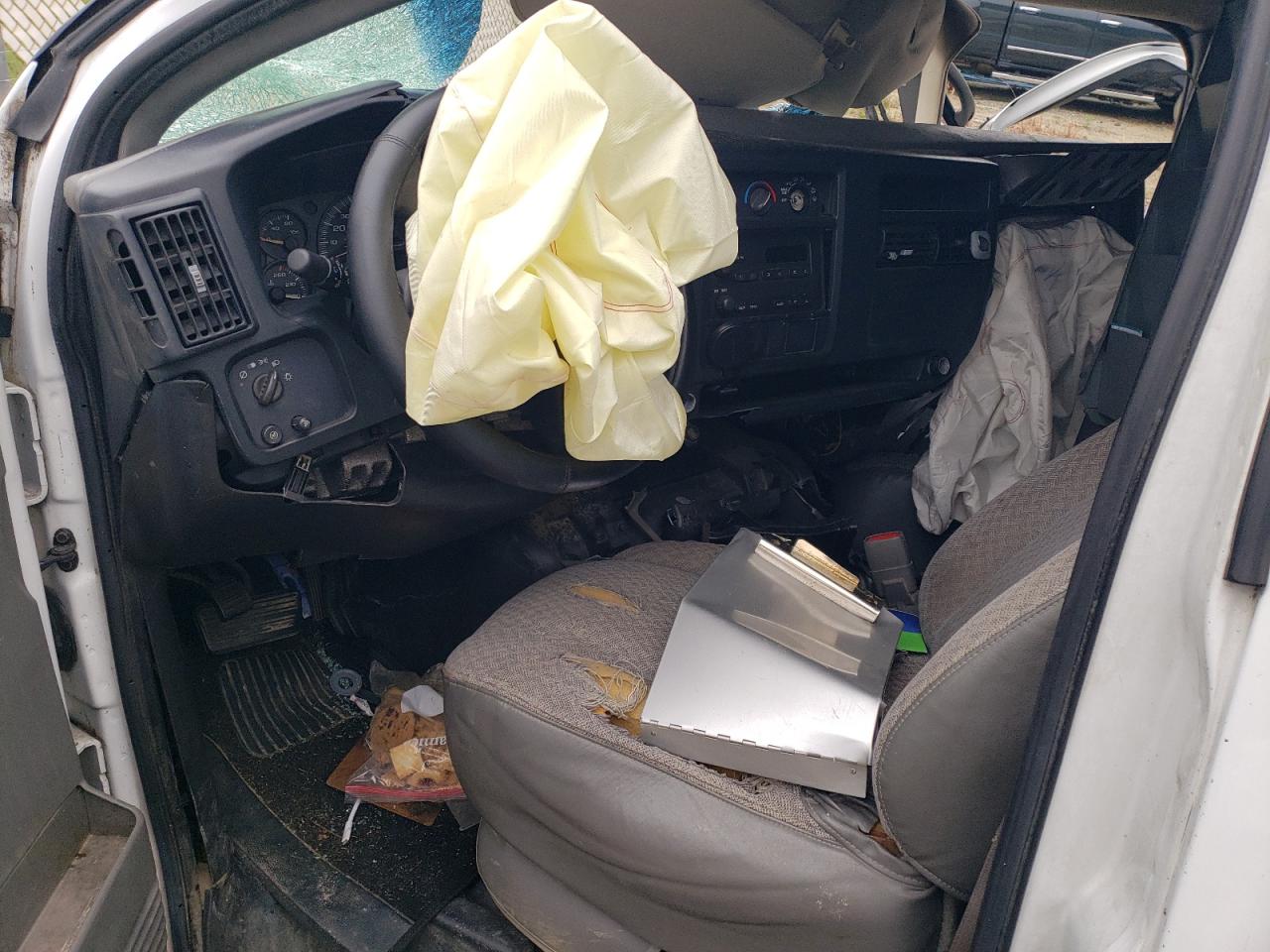 2007 Chevrolet Express G2500 VIN: 1GCGG25V271170732 Lot: 54085304