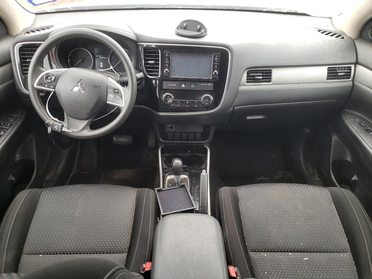 2018 Mitsubishi Outlander Se VIN: JA4AZ3A30JZ057343 Lot: 56153234