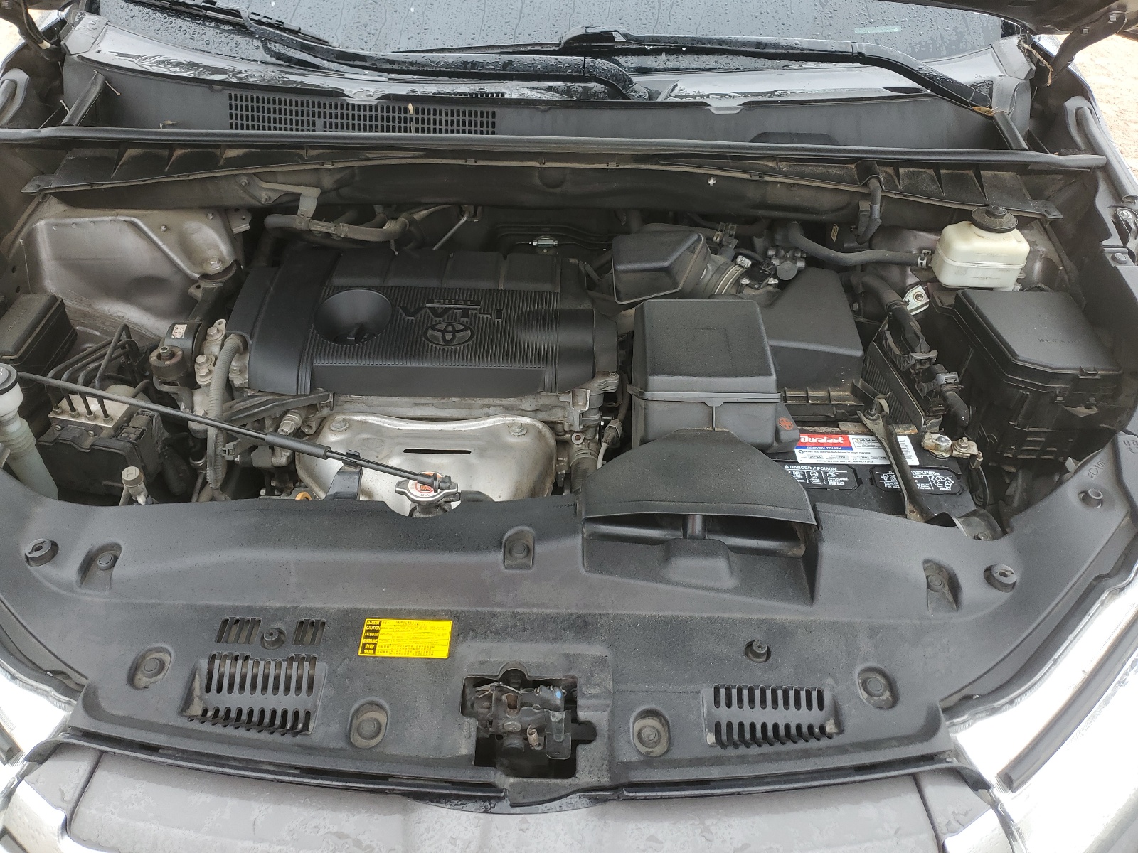 5TDZARFHXJS034211 2018 Toyota Highlander Le