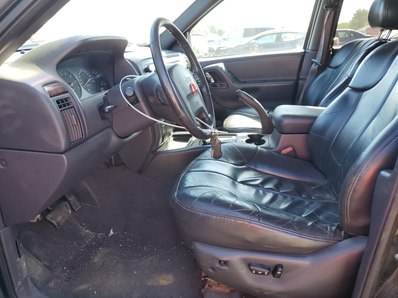 2000 Jeep Grand Cherokee Laredo VIN: 1J4GW48S6YC112428 Lot: 71037244