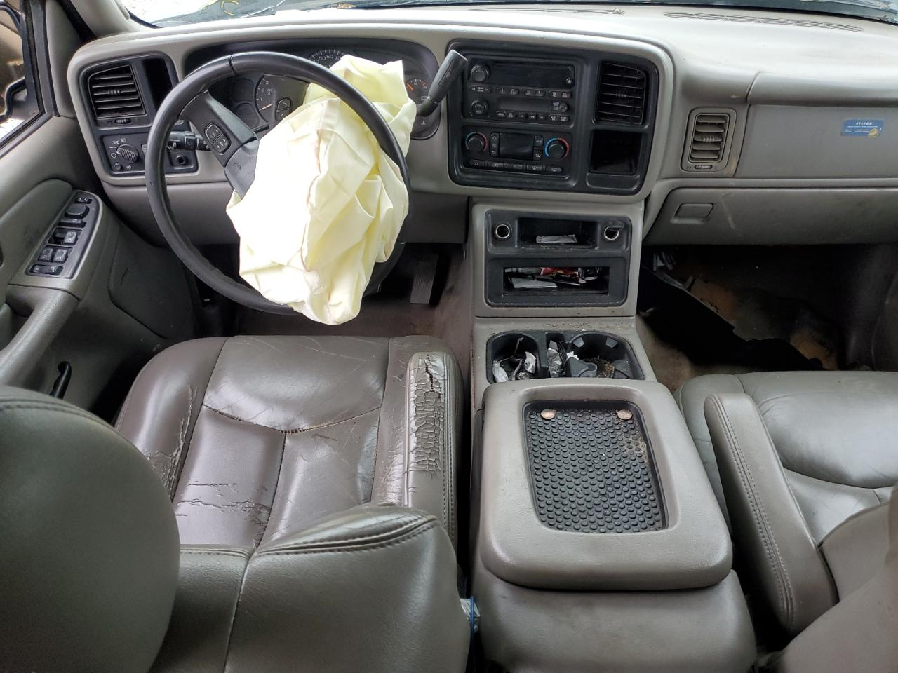 2006 Chevrolet Silverado - Image 8