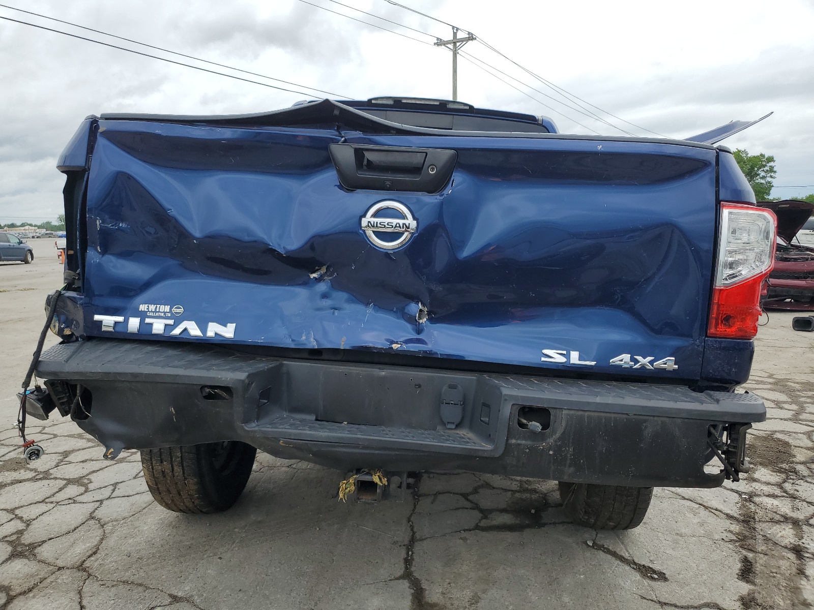 1N6AA1E5XHN511559 2017 Nissan Titan Sv