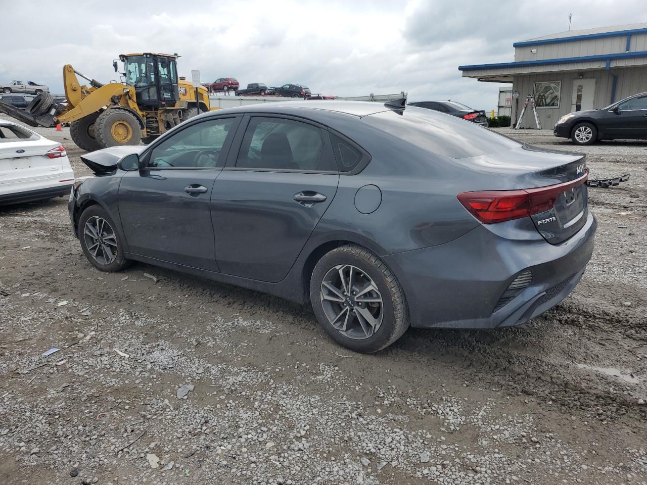 2022 Kia Forte - Image 2