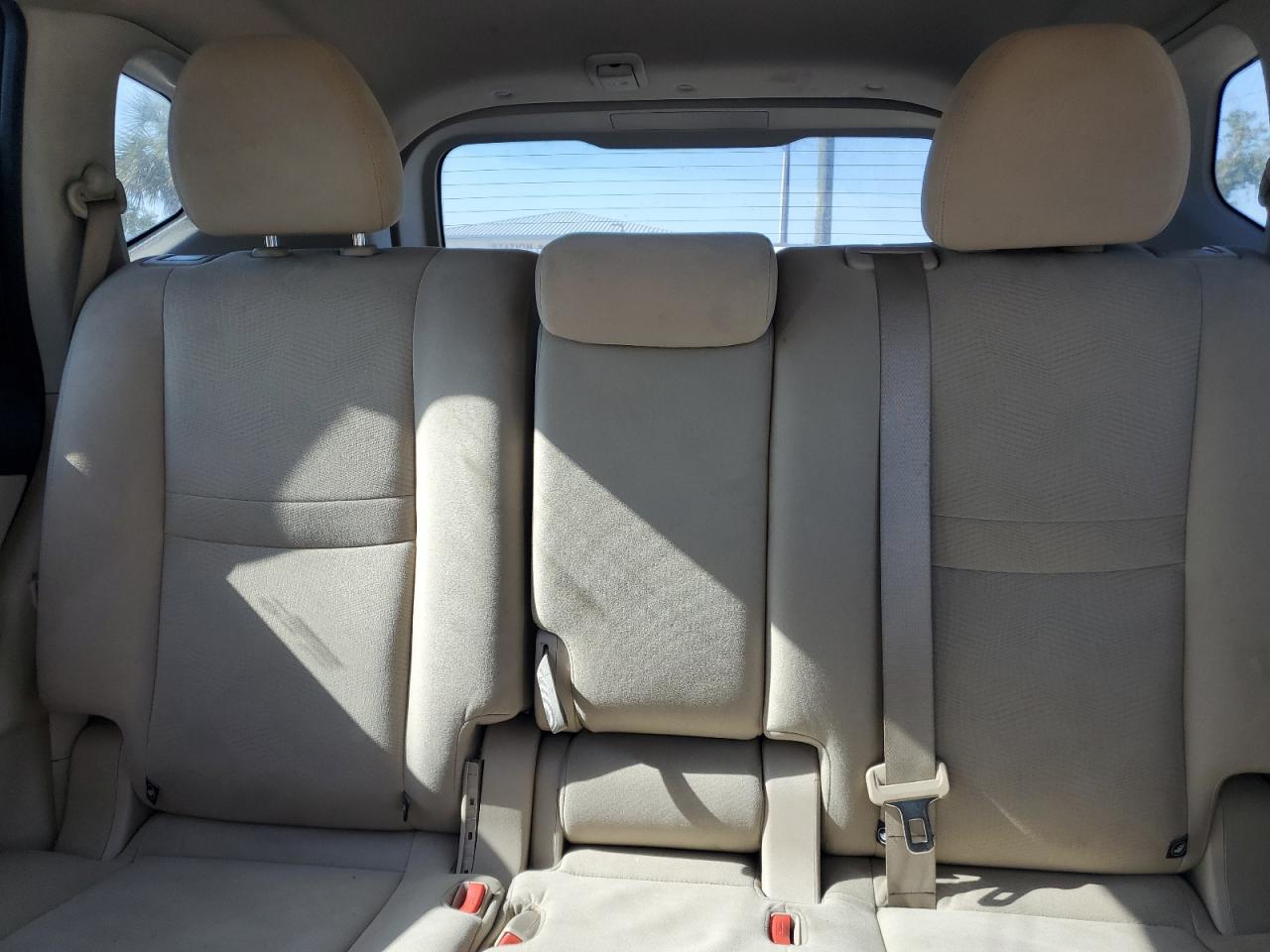 2016 Nissan Rogue S VIN: KNMAT2MT2GP600631 Lot: 56114104