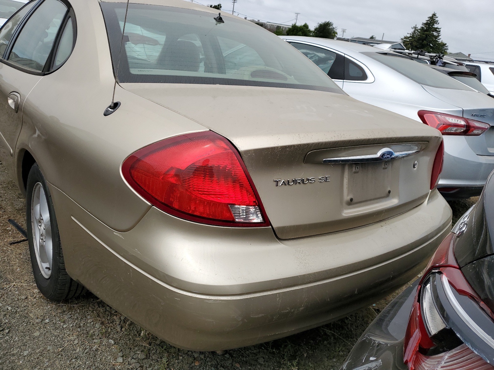 1FAFP55S2YG189644 2000 Ford Taurus Ses 1FAFP55S2YG189644 2000 Ford Taurus Ses
