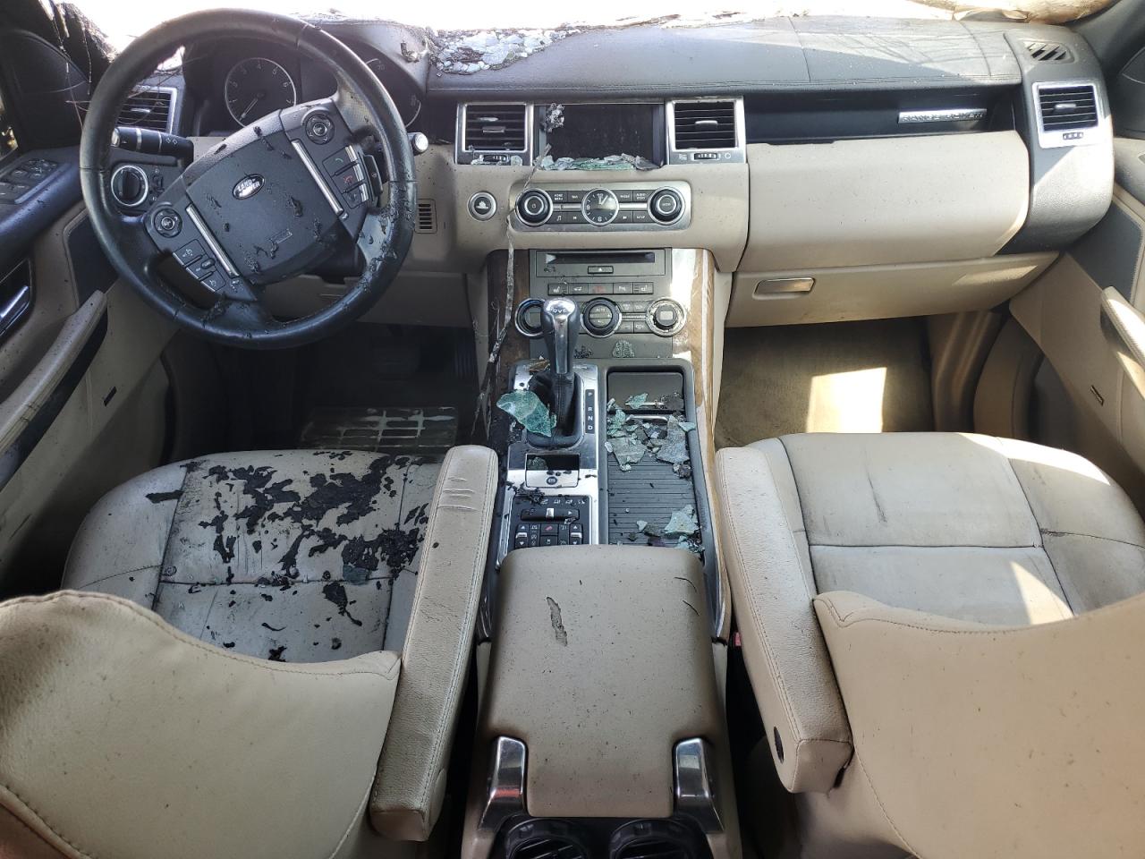 2012 Land Rover Range Rover - Image 8